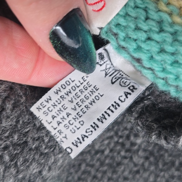 Golf And Green | Wool Cardigan Sweater - Picture 9 of 10